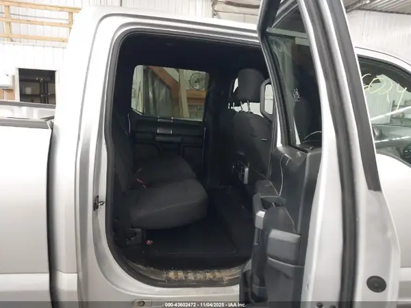 1FTFW1EGXJFA28701 2018 FORD F-150 - Image 8