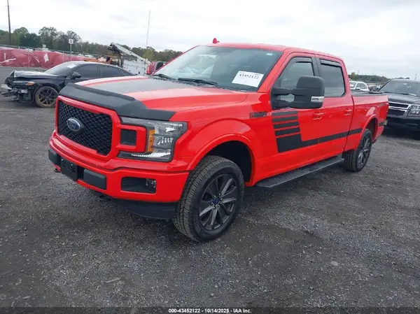 1FTFW1EGXJFC08146 2018 FORD F-150 - Image 2