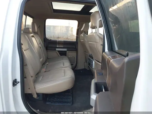1FTFW1EGXJKF13508 2018 FORD F-150 - Image 8