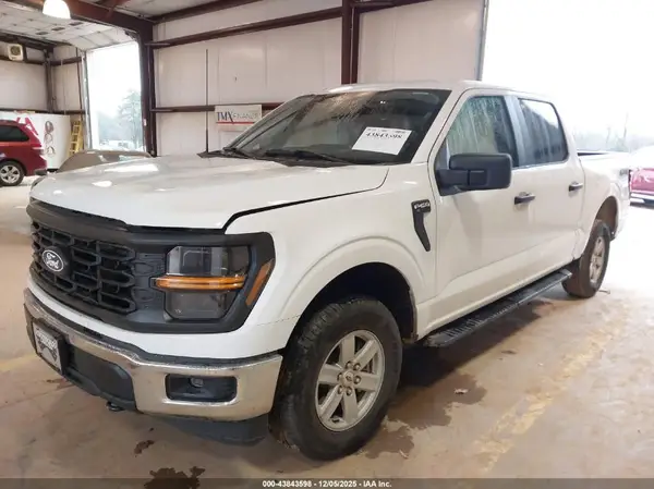 1FTFW1L54RKF57825 2024 FORD F-150 - Image 2