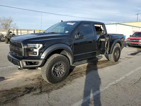 1FTFW1RG0KFB90249 2019 FORD F-150 - Image 1