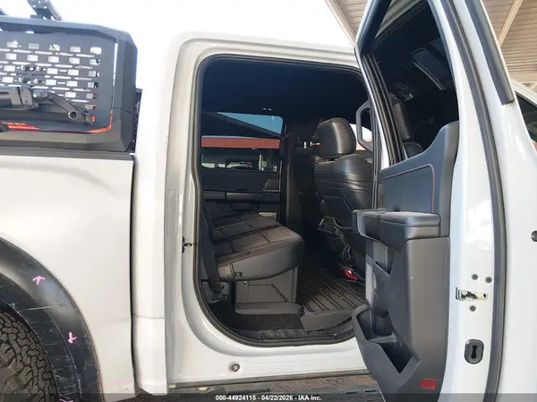 1FTFW1RG0RFA51636 2024 FORD F-150 - Image 8