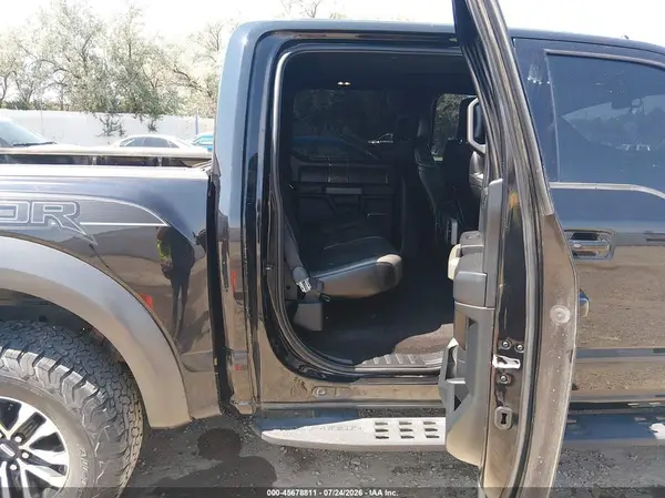 1FTFW1RG1KFC80493 2019 FORD F-150 - Image 8
