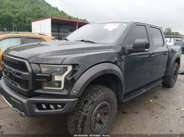 1FTFW1RG2HFA64533 2017 FORD F-150 - Image 2