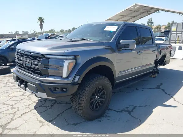1FTFW1RG2RFA37401 2024 FORD F-150 - Image 2