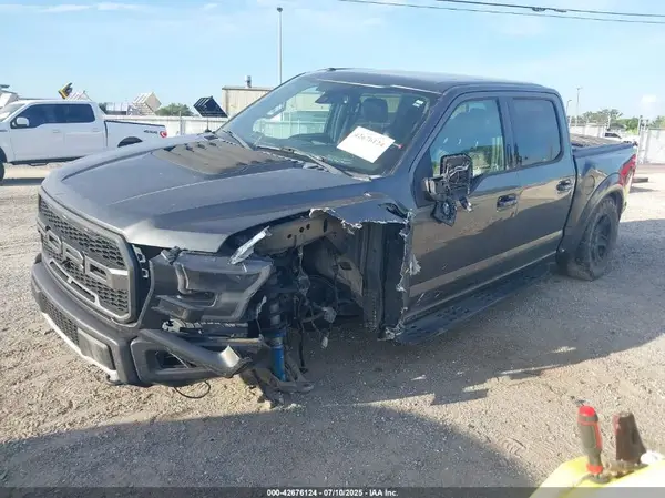 1FTFW1RG3JFA04413 2018 FORD F-150 - Image 2