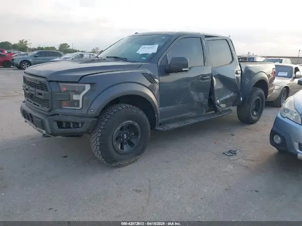 1FTFW1RG3JFB26723 2018 FORD F-150 - Image 2