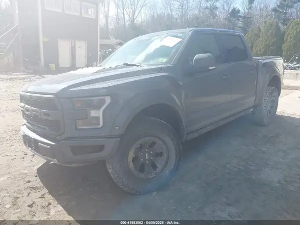 1FTFW1RG3JFB92656 2018 FORD F-150 - Image 2
