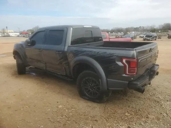 1FTFW1RG3JFD26629 2018 FORD F-150 - Image 2