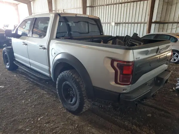 1FTFW1RG3JFD27733 2018 FORD F-150 - Image 2