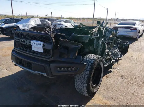 1FTFW1RG3JFD73627 2018 FORD F-150 - Image 2