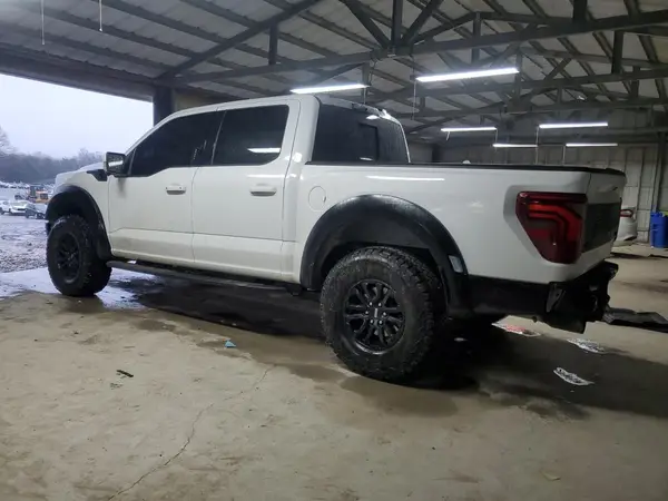 1FTFW1RG3RFA87014 2024 FORD F-150 - Image 2