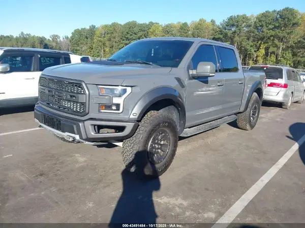 1FTFW1RG4JFA06865 2018 FORD F-150 - Image 2