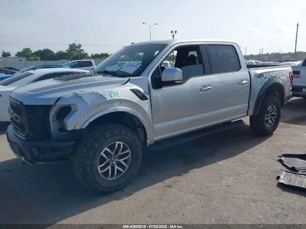 1FTFW1RG4JFA94154 2018 FORD F-150 - Image 2