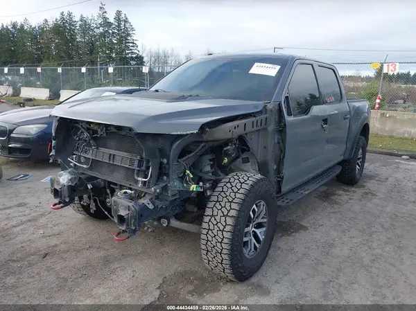 1FTFW1RG4JFB05184 2018 FORD F-150 - Image 2