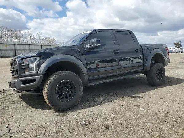 1FTFW1RG4JFB45569 2018 FORD F-150 - Image 1