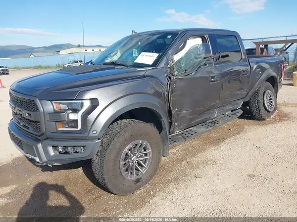 1FTFW1RG4KFA41777 2019 FORD F-150 - Image 2