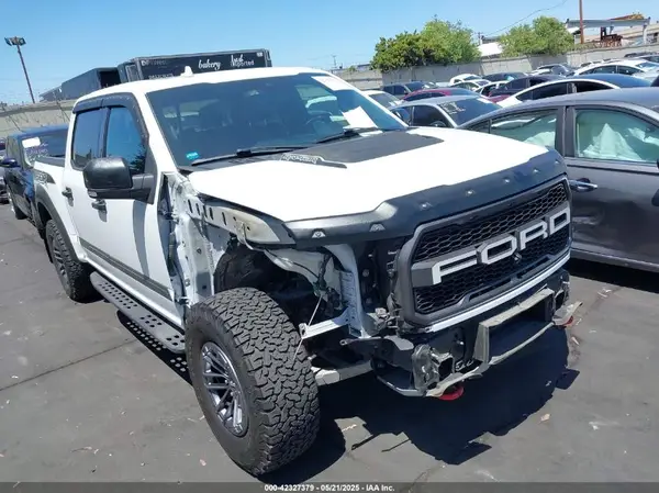 1FTFW1RG4KFC09076 2019 FORD F-150 - Image 1