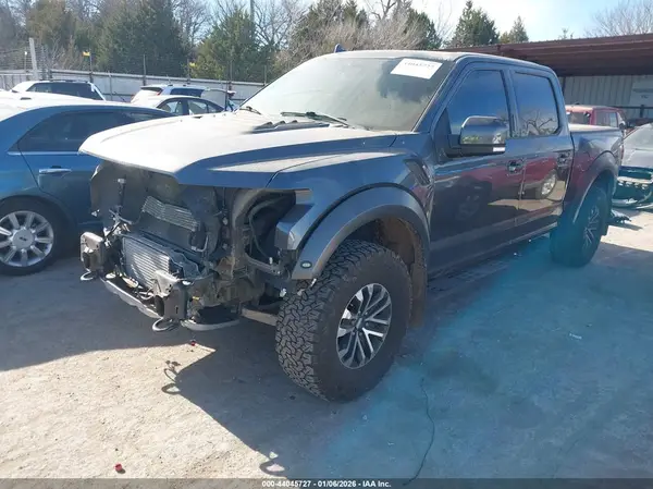 1FTFW1RG4KFC81086 2019 FORD F-150 - Image 2