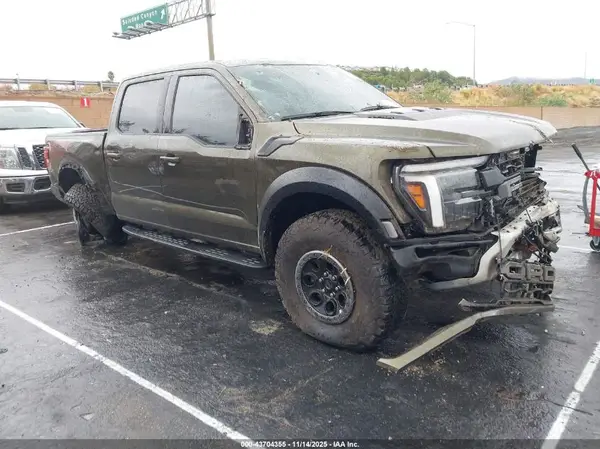 1FTFW1RG4SFA43979 2025 FORD F-150 - Image 1