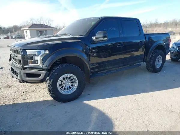 1FTFW1RG5JFA71854 2018 FORD F-150 - Image 2