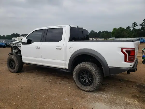 1FTFW1RG5JFB85014 2018 FORD F-150 - Image 2