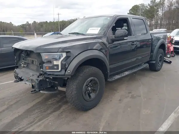 1FTFW1RG5JFC77112 2018 FORD F-150 - Image 2