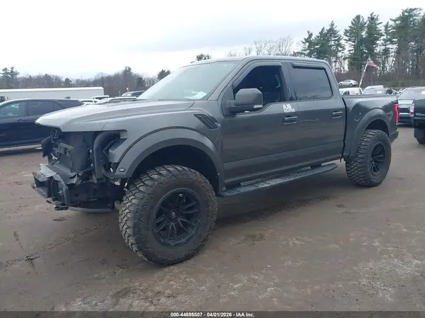 1FTFW1RG5JFC86490 2018 FORD F-150 - Image 2
