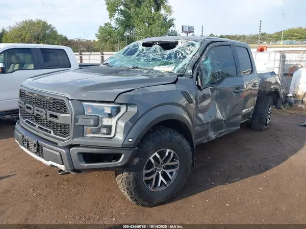 1FTFW1RG5JFD04146 2018 FORD F-150 - Image 2