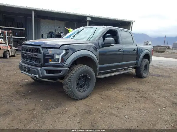1FTFW1RG6HFB33207 2017 FORD F-150 - Image 2