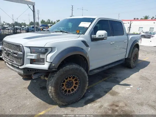 1FTFW1RG6HFC80577 2017 FORD F-150 - Image 2