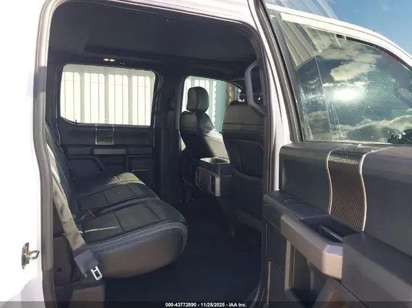 1FTFW1RG6JFA17642 2018 FORD F-150 - Image 8