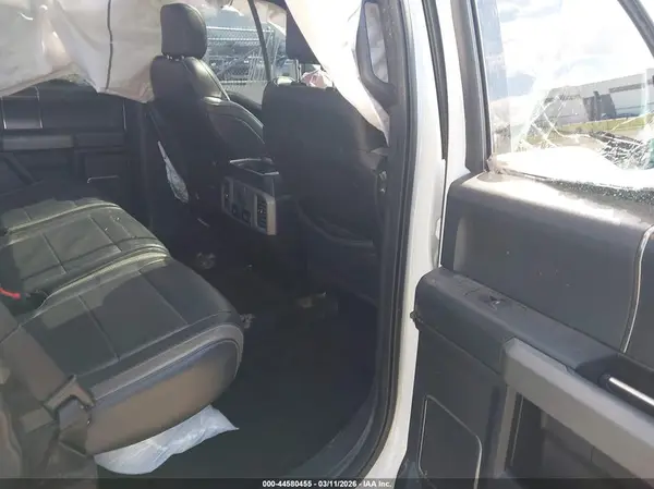 1FTFW1RG6JFA56750 2018 FORD F-150 - Image 8
