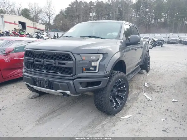 1FTFW1RG6JFB27574 2018 FORD F-150 - Image 2