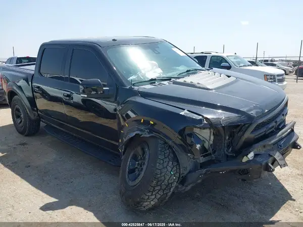 1FTFW1RG6JFB84843 2018 FORD F-150 - Image 1