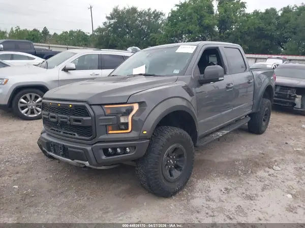 1FTFW1RG6JFE50426 2018 FORD F-150 - Image 2