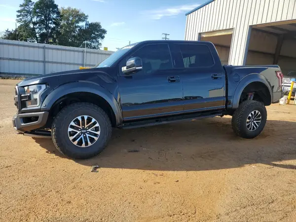 1FTFW1RG6KFB81071 2019 FORD F-150 - Image 1