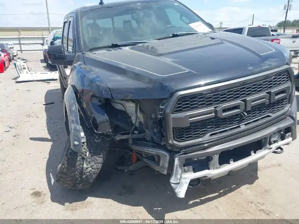 1FTFW1RG6KFD00172 2019 FORD F-150 - Image 1