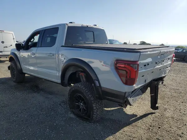 1FTFW1RG6RFA84480 2024 FORD F-150 - Image 2