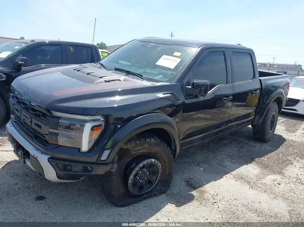 1FTFW1RG6SFA56538 2025 FORD F-150 - Image 2