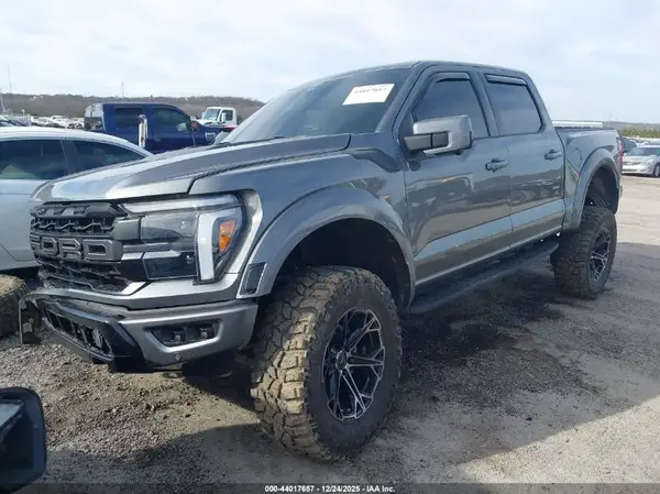 1FTFW1RG6SFB63184 2025 FORD F-150 - Image 2