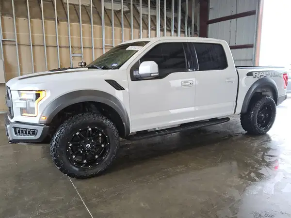 1FTFW1RG7JFB40821 2018 FORD F-150 - Image 1