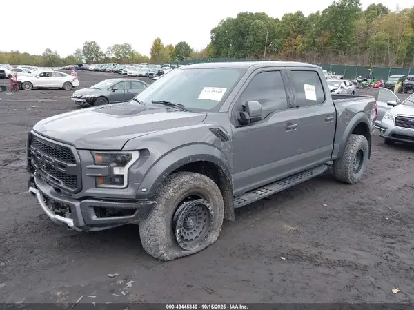 1FTFW1RG7JFD92407 2018 FORD F-150 - Image 2