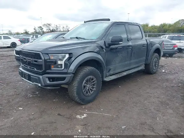 1FTFW1RG7KFC04003 2019 FORD F-150 - Image 2