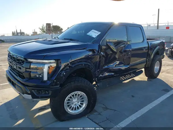 1FTFW1RG7SFA69220 2025 FORD F-150 - Image 2