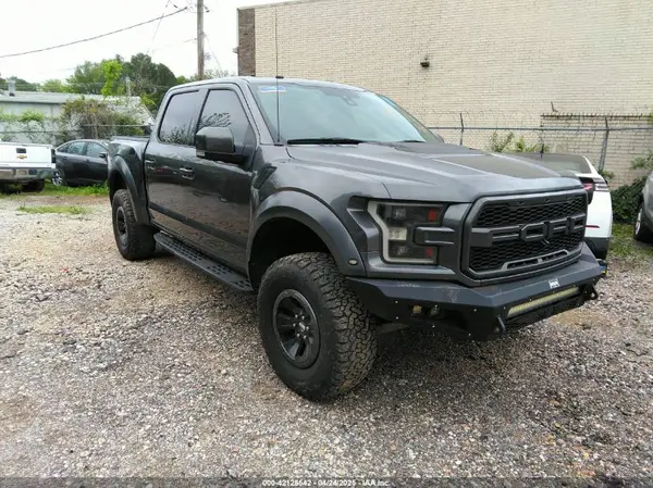 1FTFW1RG8HFA31164 2017 FORD F-150 - Image 1