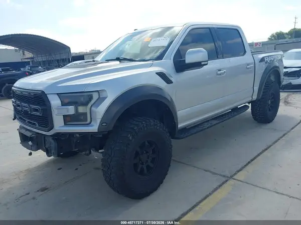 1FTFW1RG8HFB65785 2017 FORD F-150 - Image 2