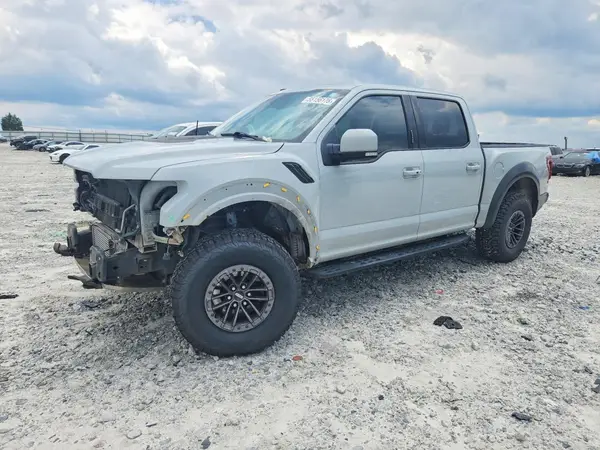 1FTFW1RG8HFC18260 2017 FORD F-150 - Image 1