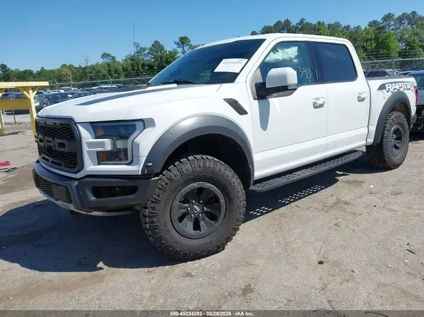 1FTFW1RG8JFA47810 2018 FORD F-150 - Image 2
