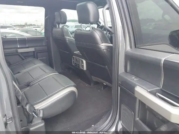 1FTFW1RG8JFD93842 2018 FORD F-150 - Image 8